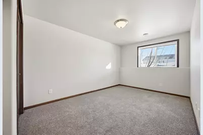 6038 59th Street S, Fargo, ND 58104 - Photo 19