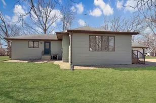 741 Main St, Tracy, MN 56175 - Photo 5