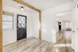 924 Farrington St, Saint Paul, MN 55117 - Photo 5