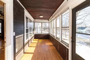 1191 Minnehaha Ave W, Saint Paul, MN 55104 - Photo 3