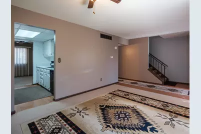 1604 Meadow Circle SE, Rochester, MN 55904 - Photo 9