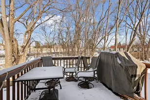 2406 County Rd D West, Roseville, MN 55112 - Photo 21