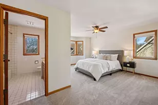 4939 Bayswater Rd, Minnetonka, MN 55345 - Photo 29