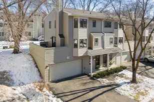 4939 Bayswater Rd, Minnetonka, MN 55345 - Photo 41