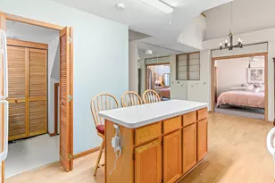 547 Old Steine Cir, New Brighton, MN 55112 - Photo 15