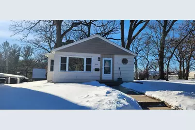 1409 Circle Drive, Albert Lea, MN 56007 - Photo 1