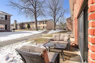 810 Old Settlers Trail, Hopkins, MN 55343 - Photo 15