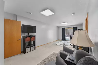 1043 Honeysuckle Lane SE, Cambridge, MN 55008 - Photo 47