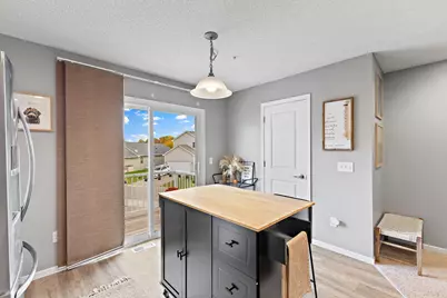 3115 Clover Ridge Drive, Chaska, MN 55318 - Photo 9