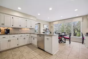 6704 Dovre Dr, Edina, MN 55436 - Photo 13