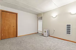 902 Cheryl Ave, Marshall, MN 56258 - Photo 35