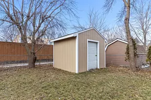 902 Cheryl Ave, Marshall, MN 56258 - Photo 49