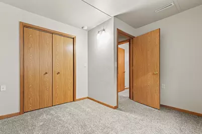 902 Cheryl Avenue, Marshall, MN 56258 - Photo 37