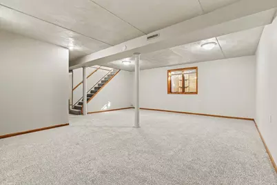 902 Cheryl Avenue, Marshall, MN 56258 - Photo 29