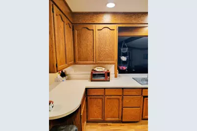 419 12th Street N, Mountain Lake, MN 56159 - Photo 5