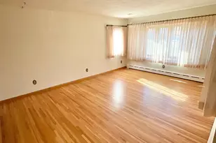 1503 16th St SW, Austin, MN 55912 - Photo 3