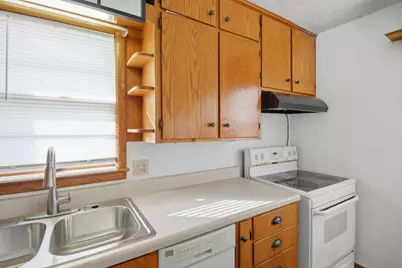 600 15th Avenue SW, Austin, MN 55912 - Photo 11