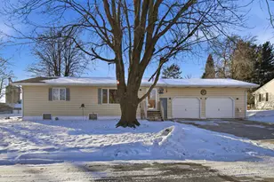 308 SE Oak St, Brownsdale, MN 55918 - Photo 3