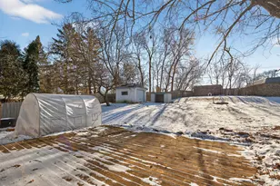 8601 Cherokee Dr N, Brooklyn Park, MN 55428 - Photo 43