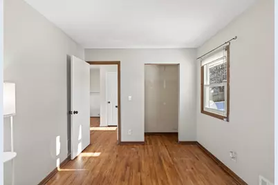 8601 Cherokee Drive N, Brooklyn Park, MN 55428 - Photo 21