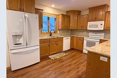 115 Emerald Avenue SW, Melrose, MN 56352 - Photo 9