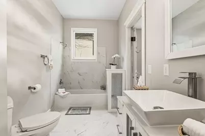 2416 Harriet Avenue, Minneapolis, MN 55405 - Photo 7