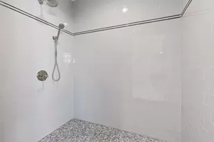 6112 Kellogg Ave, Edina, MN 55424 - Photo 17