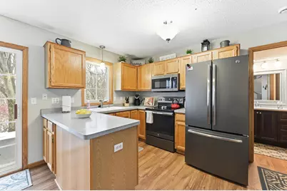 7990 Forest Boulevard #D, Woodbury, MN 55125 - Photo 3