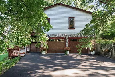 1610 Briarwood Avenue, Mahtomedi, MN 55115 - Photo 3