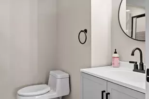 7320 Hunters Run, Eden Prairie, MN 55346 - Photo 39