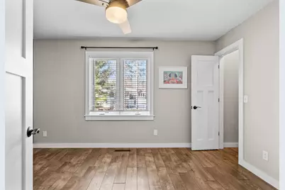 7320 Hunters Run, Eden Prairie, MN 55346 - Photo 23