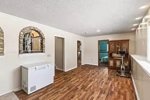 7448 Louisiana Ave N, Brooklyn Park, MN 55428 - Photo 23