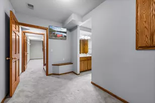 9956 Antrim Rd, Woodbury, MN 55125 - Photo 69