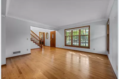 9956 Antrim Road, Woodbury, MN 55125 - Photo 15