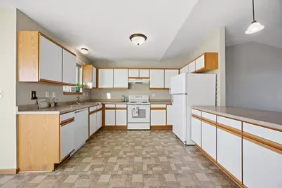 334 30th Street N, Moorhead, MN 56560 - Photo 11