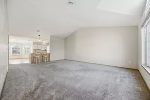 334 30th St N, Moorhead, MN 56560 - Photo 7