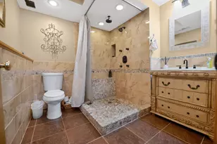 2433 Columbus Ct, Minneapolis, MN 55404 - Photo 31