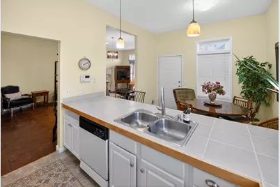 2433 Columbus Court, Minneapolis, MN 55404 - Photo 15