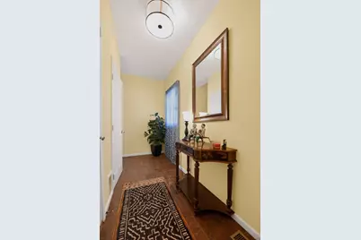 2433 Columbus Court, Minneapolis, MN 55404 - Photo 7