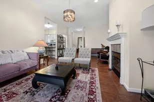 2433 Columbus Ct, Minneapolis, MN 55404 - Photo 9