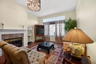 2433 Columbus Ct, Minneapolis, MN 55404 - Photo 11