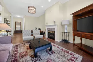 2433 Columbus Ct, Minneapolis, MN 55404 - Photo 13