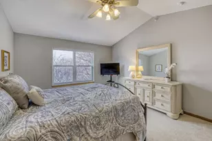 3929 Everest Ln N, Plymouth, MN 55446 - Photo 13