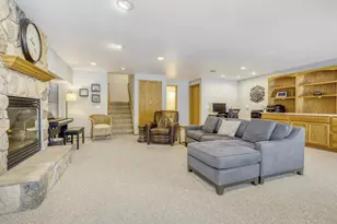 3929 Everest Ln N, Plymouth, MN 55446 - Photo 23