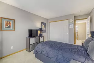 3929 Everest Ln N, Plymouth, MN 55446 - Photo 17