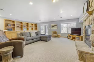 3929 Everest Ln N, Plymouth, MN 55446 - Photo 21