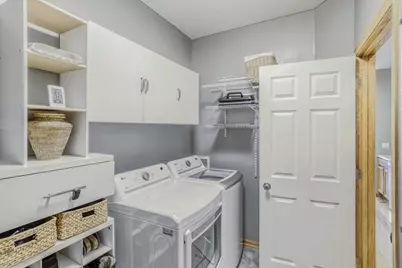 3929 Everest Lane N, Plymouth, MN 55446 - Photo 11