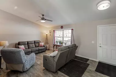 6185 Fairfax Court, Baxter, MN 56425 - Photo 9