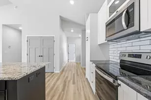 3022 41st Ave S, Moorhead, MN 56560 - Photo 5