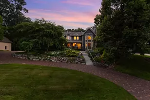 2890 Autumn Woods Dr, Chaska, MN 55318 - Photo 7